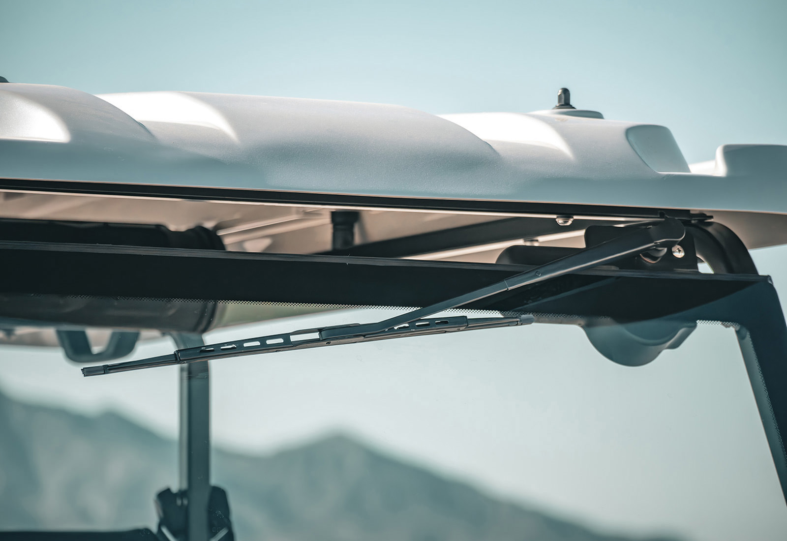 2025 EPIC E40L view 21