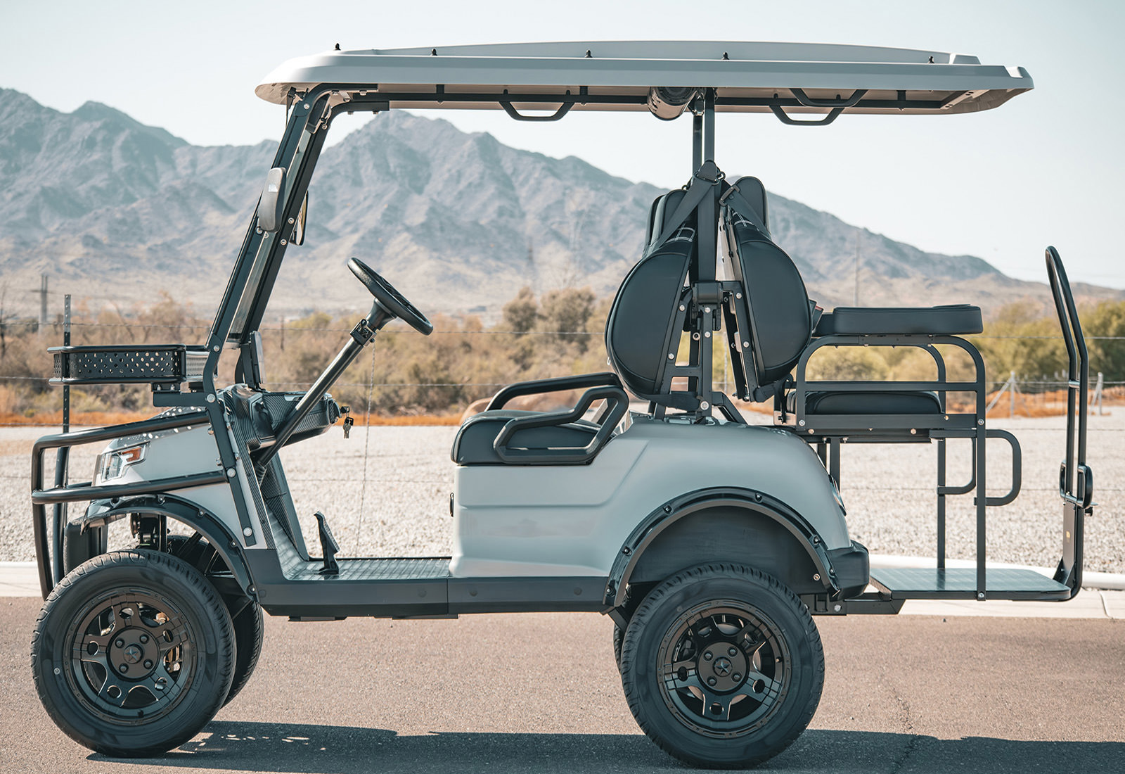 2025 EPIC E40L view 30
