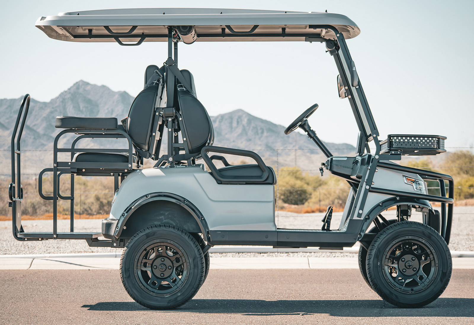 2025 EPIC E40L view 31
