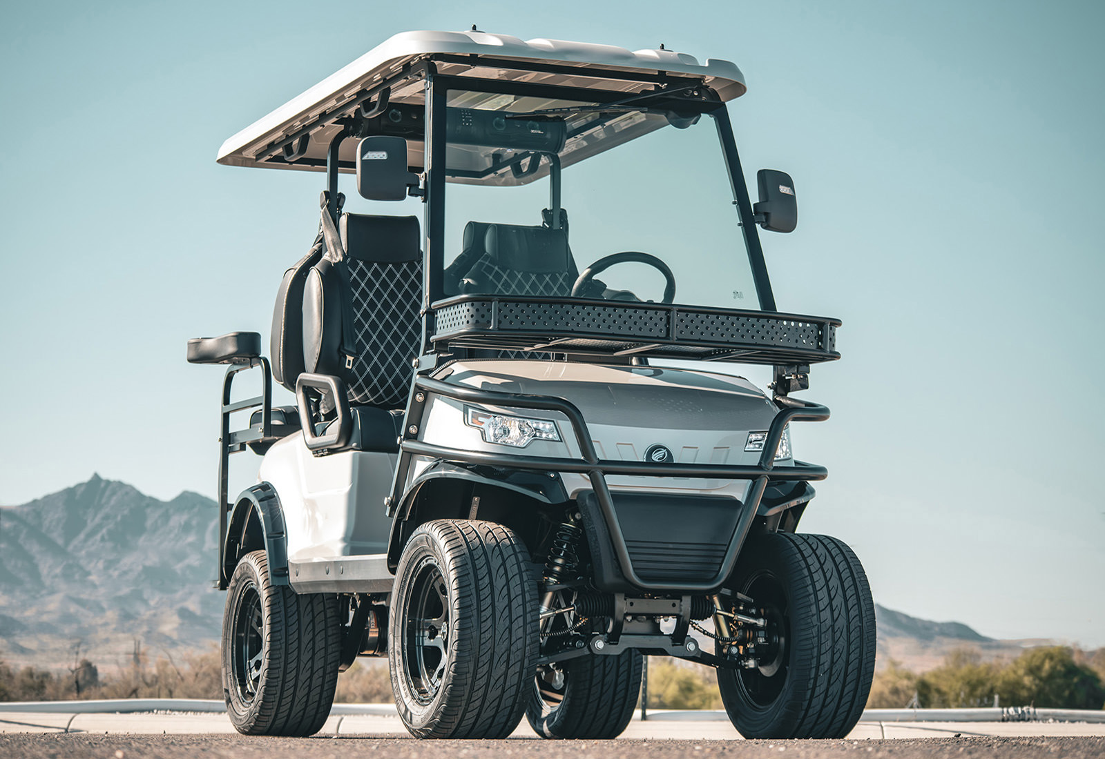 2025 EPIC E40L view 33