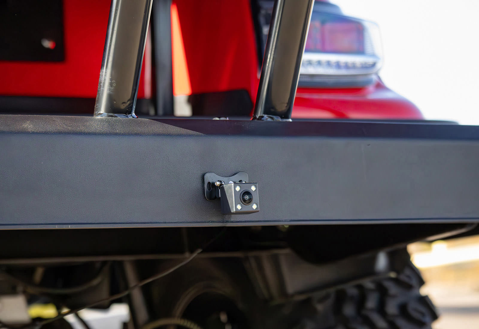 2025 ICON i40L view 11