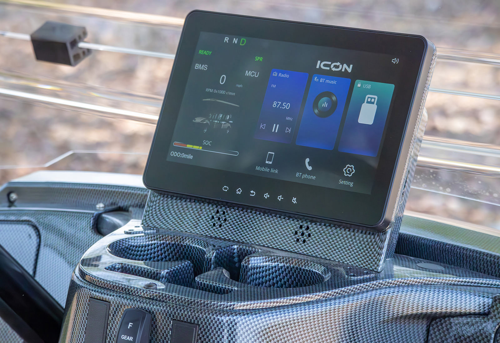 2025 ICON i60 view 6