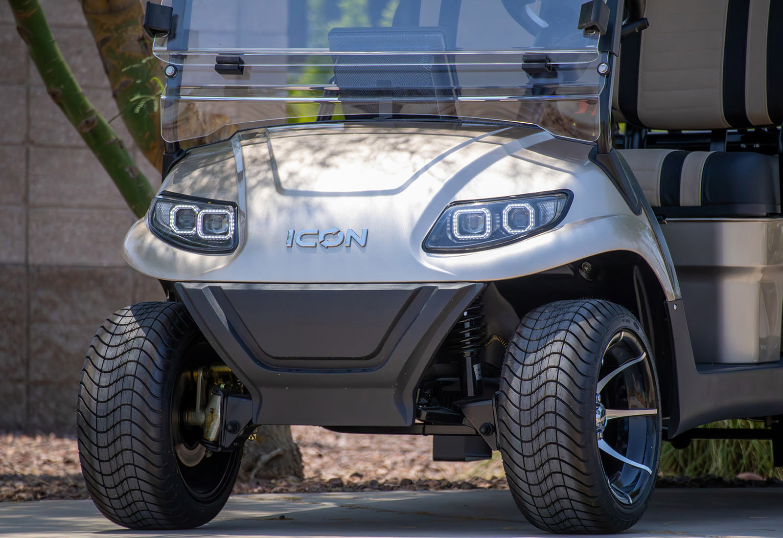 2025 ICON i60 view 28