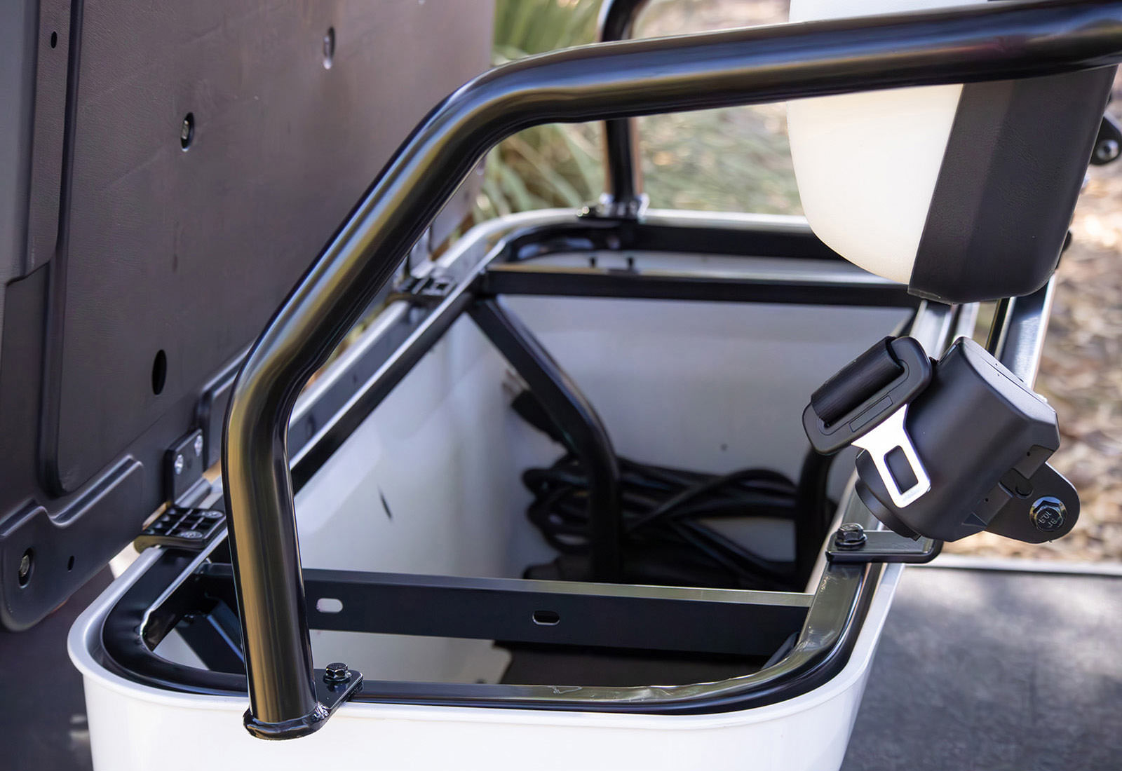 2025 ICON i60L view 23