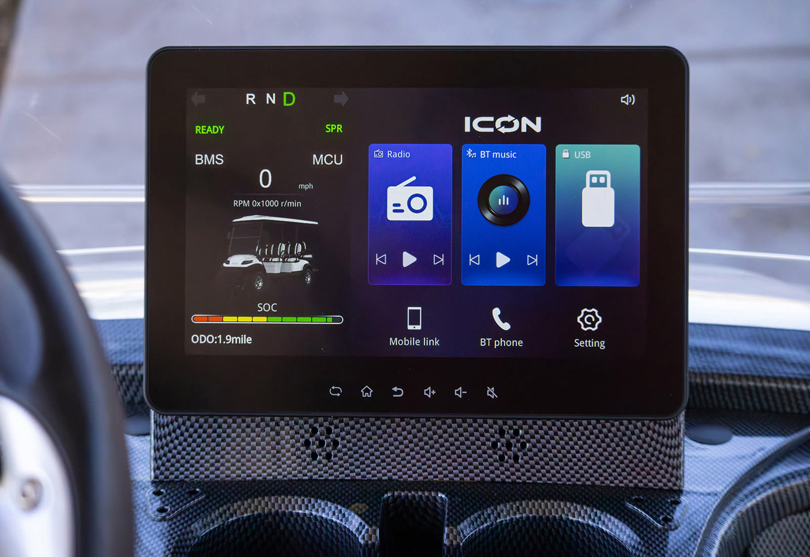 2025 ICON i60L view 7